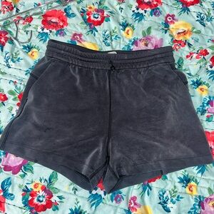 Lululemon softstreme shorts